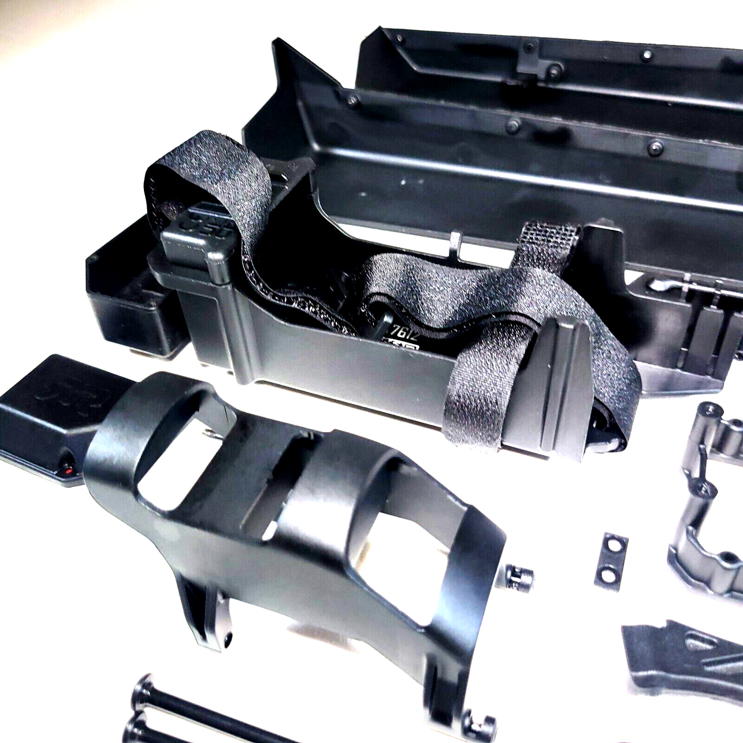 Arrma Big Rock 6s BLX Side Guards / Battery Tray / Chassis Braces Receiver Box